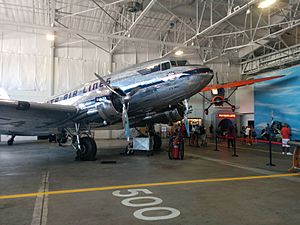 Delta-Ship-41-in-hangar-1