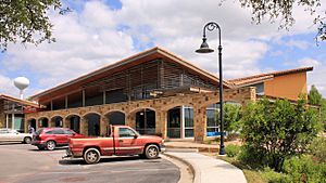 Lake Travis Community Library