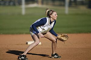 Softball player fielding 1565486