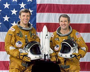 Sts-2 crew