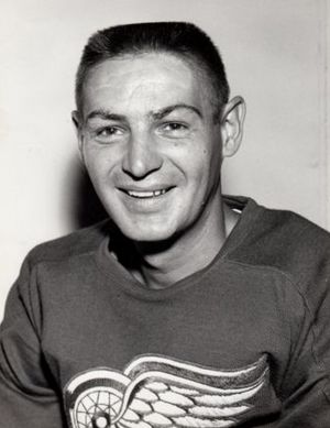 Terry Sawchuk 1963.JPG