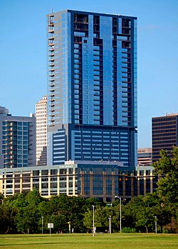 WHotelAustin-Jun2010.JPG