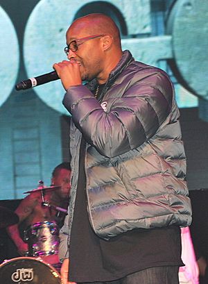 Warren G and Kurupt (cropped).jpg