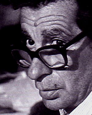 Youssef Chahine in Cairo 1986.jpg