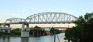 Shelby street bridge day.jpg