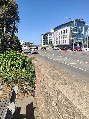 Underpass, Jersey