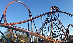 Cedar Point Valravn track (5232).jpg