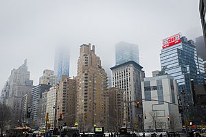 Dreary Columbus Circle (15860123014)