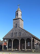 Iglesia de Achao - fachada