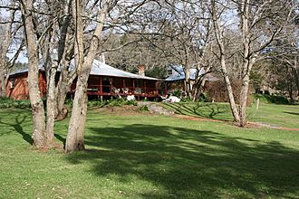 Southampton Homestead 2006.jpg