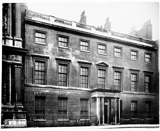 Buckingham House, Pall Mall.jpg