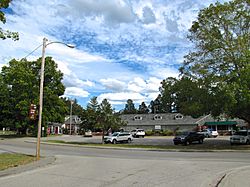 Post office and Archer's Food Center in Norris