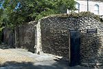 St Ives Priory Wall 2004 05 31.jpg