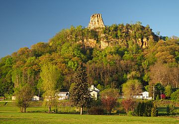 Sugar Loaf Winona.jpg