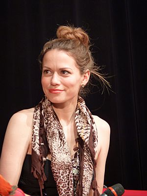 Bethany Joy Lenz BACK TO TREE HILL