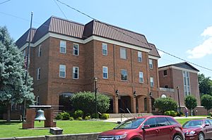 Courthouse in Gallipolis