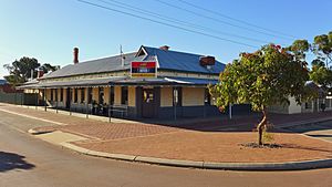 Narembeen Hotel, 2014