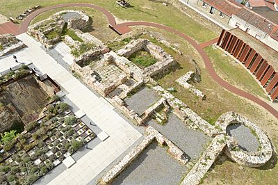 Ruinas Torre del Homenaje