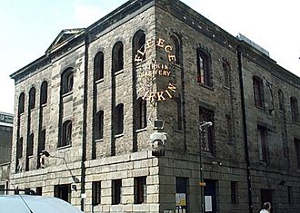 The Fleece and Firkin, St Thomas St - geograph.org.uk - 914976.jpg