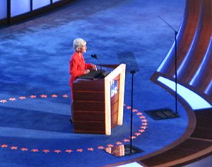 Kathleen Sebelius 2008 DNC (2809671990) (cropped1)