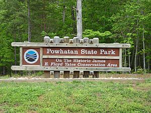 Powhatan P1170837 (26753908584)