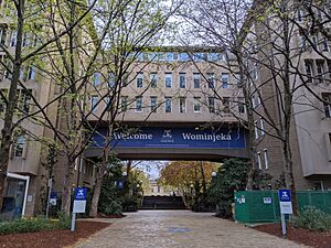 Unimelb main entrance