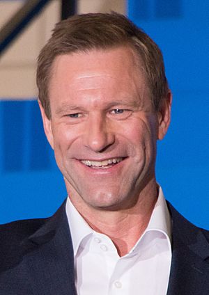 Aaron Eckhart (29830286295) (cropped).jpg