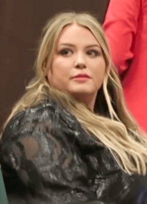 Anna Todd NYC 2019.png