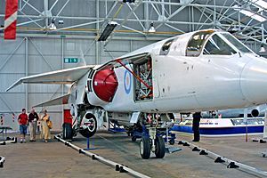 BAC TSR2 Cosford-01