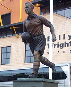 BillyWrightStatue