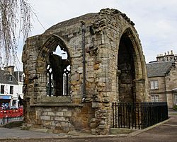 Blackfriars Chapel (St Andrews) 20080503.jpg