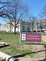 Carnegie library in Mt Vernon Square Washington DC.jpg