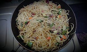 Egg chowmein