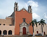 Iglesia de Motul.jpg