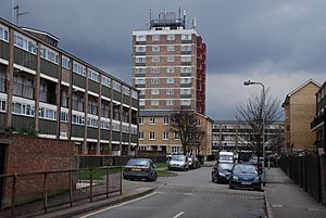 LeytonGrangeEstate