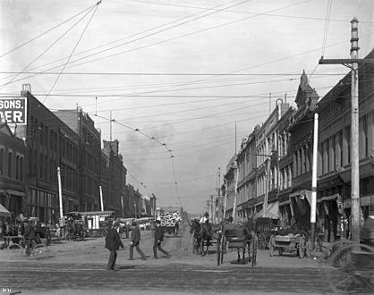 Los Angeles Street, north from First Street, Los Angeles, ca.1910 (CHS-5171)