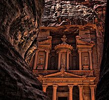 Petra , Al-Khazneh 2