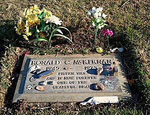 Pigpen gravestone