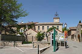 A view within the village of Puyvert