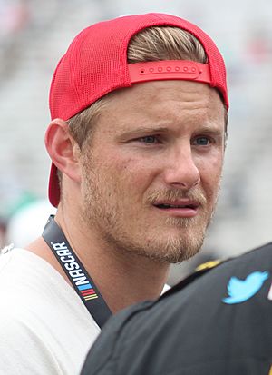 Alexander ludwig (51307023797) (cropped).jpg