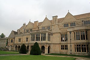 Apethorpe1.JPG