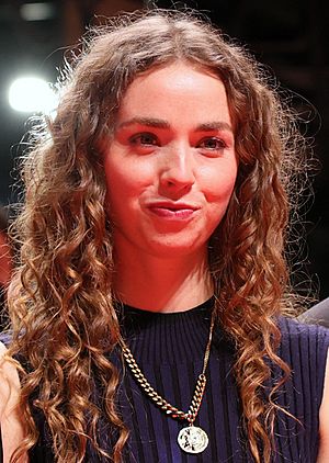 Freya Mavor at Premiere À Propos de Joan Pircture 1 (cropped).jpg