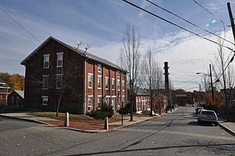 LincolnRI Lonsdale WorkerHousing2.jpg