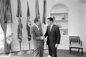 Nixon Contact Sheet WHPO-6469 (cropped)