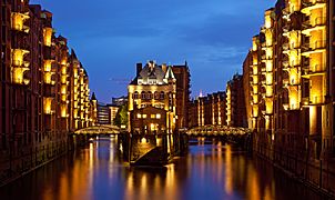 Speicherstadt abends