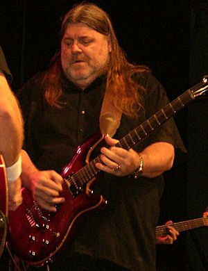 Dave-Hlubek (cropped).jpg