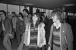 Zangeres Linda Ronstadt op Schiphol, Bestanddeelnr 928-8976