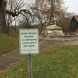 AStewart Fountain 2016