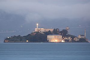 Alcatraz dawn 2005-01-07