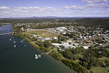 Boyne Island from the air.jpg